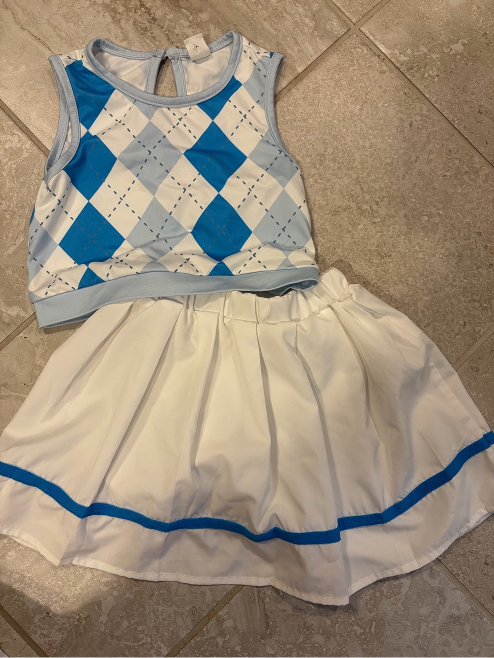 SHEIN Blue and White Argyle Dance Set for Kids